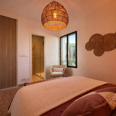 Vila Indigo - Sea View, Pool And 50 M Away *